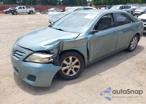 2011 Toyota Camry Le z USA, uszkodzony, nr VIN 4T1BF3EK5BU632695